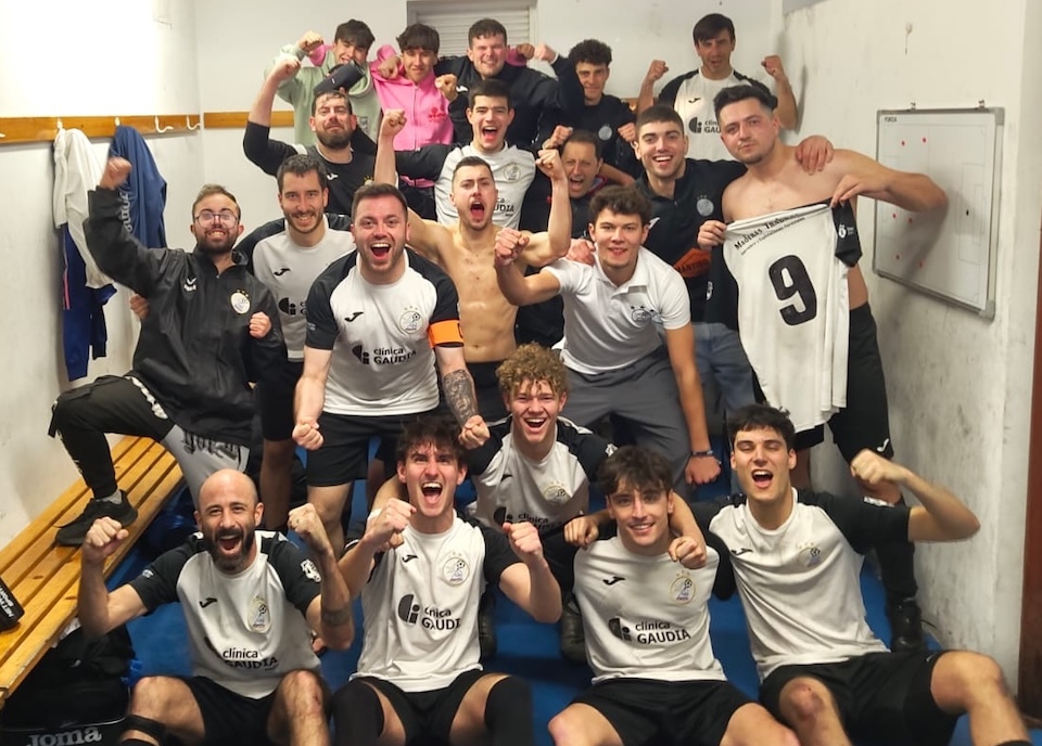 SD Laxe tras vencer no Rodeiro