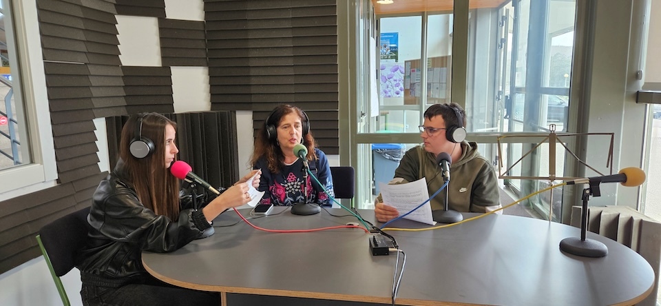 Entrevista sobre fondos europeos no IES Pedra da Aguia