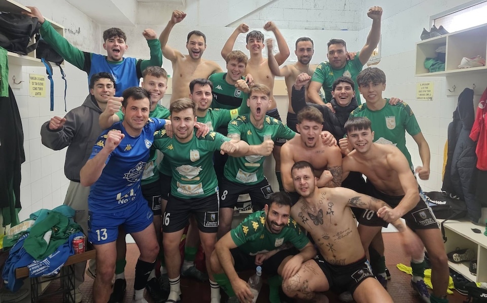 SD Fisterra tras vencer ao Castriz