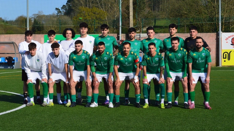 Plantel do Coristanco na Rocheira-Foto.Viki