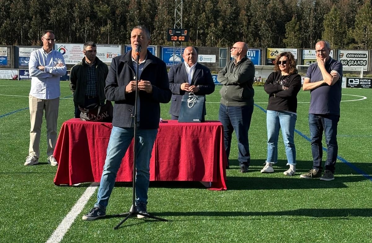 Lolo Muino na inauguracion do Platas Reinoso