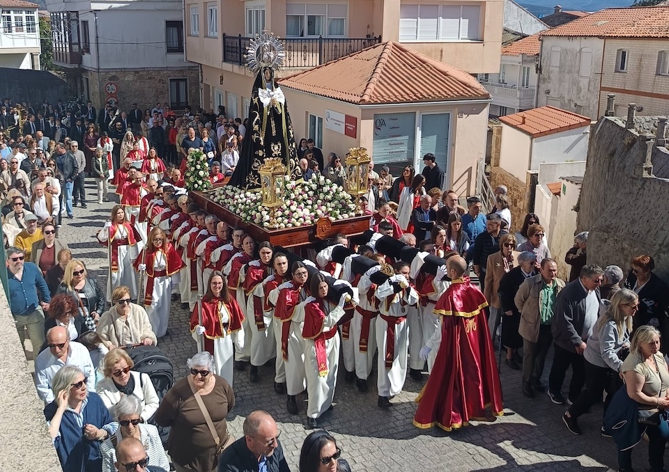 Procesion na Semana Santa de Fisterra
