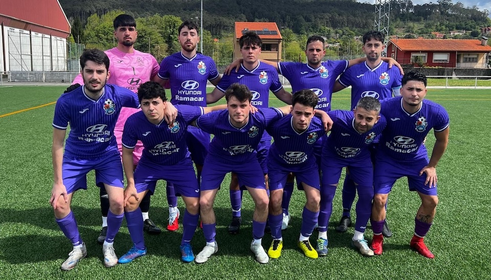 11 do CD Muros coa vitoria en Outes