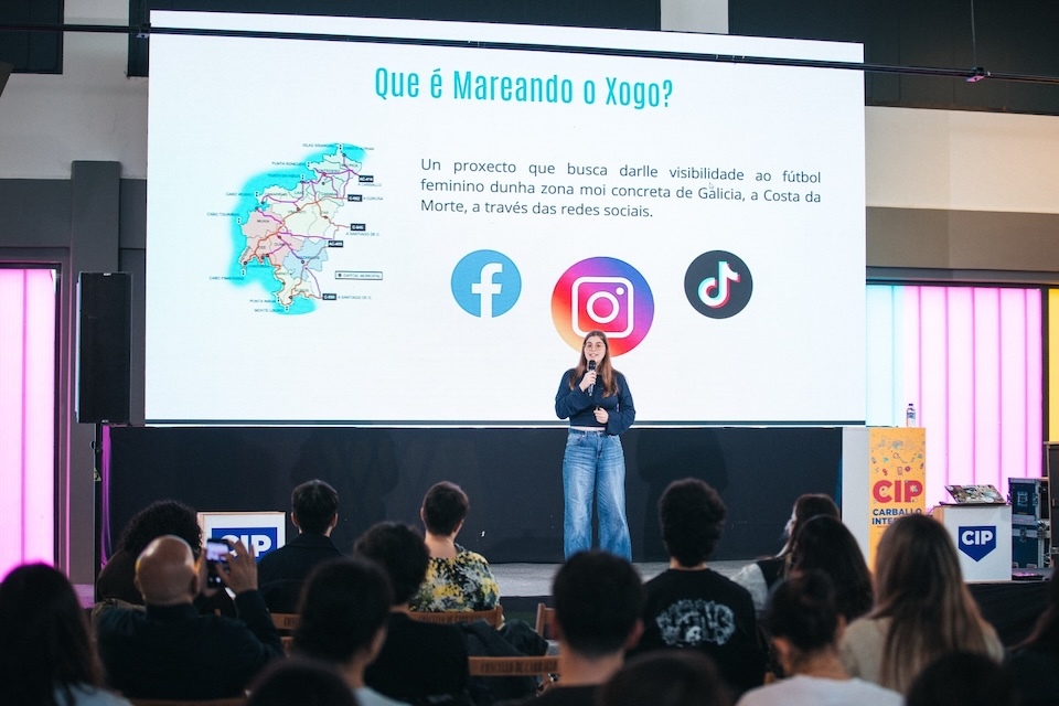 Laura Rod de Mareando o xogo no Carballo Interplay-Foto-aigiboga