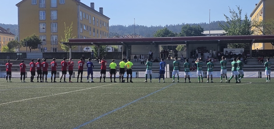 Pouca xente en Brion para o Bastavales Fisterra