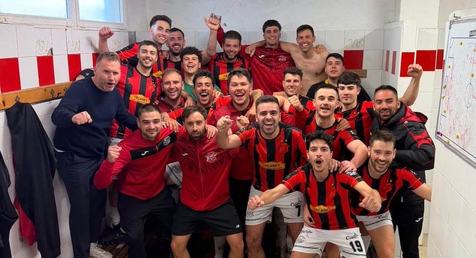 SD Castriz celebrando unha vitoria fundamental