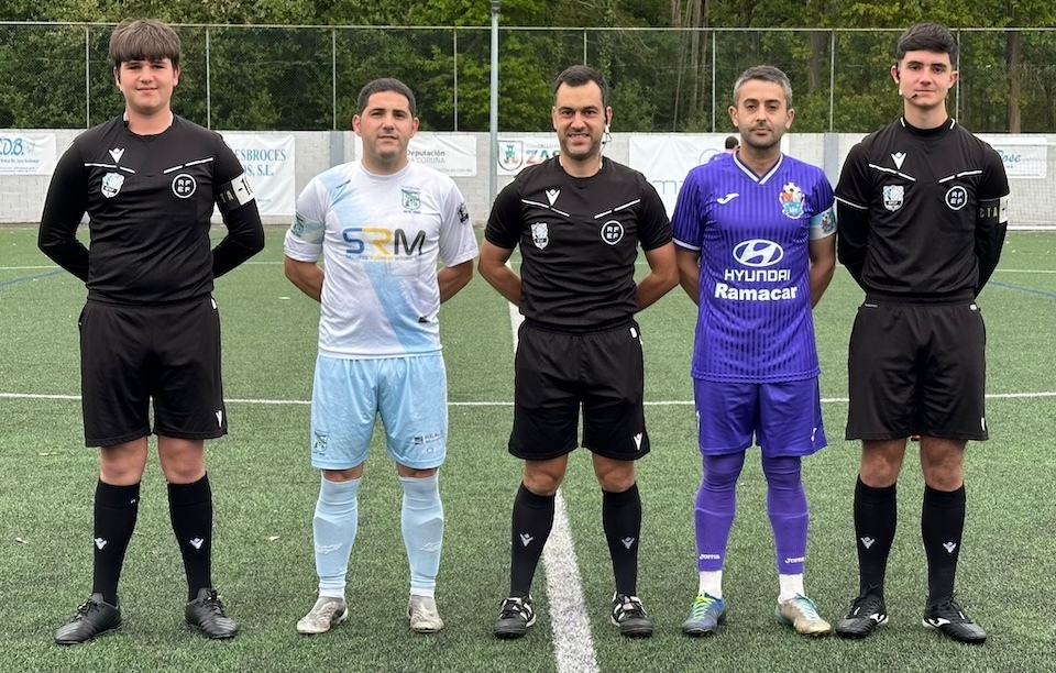 Capis de Sp Zas e Muros Juan e Juanchy co trio arbitral-Foto-Sp Zas