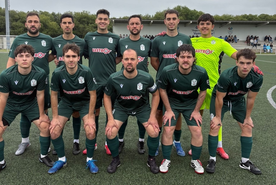 11 do CD Baio coa camiseta verde