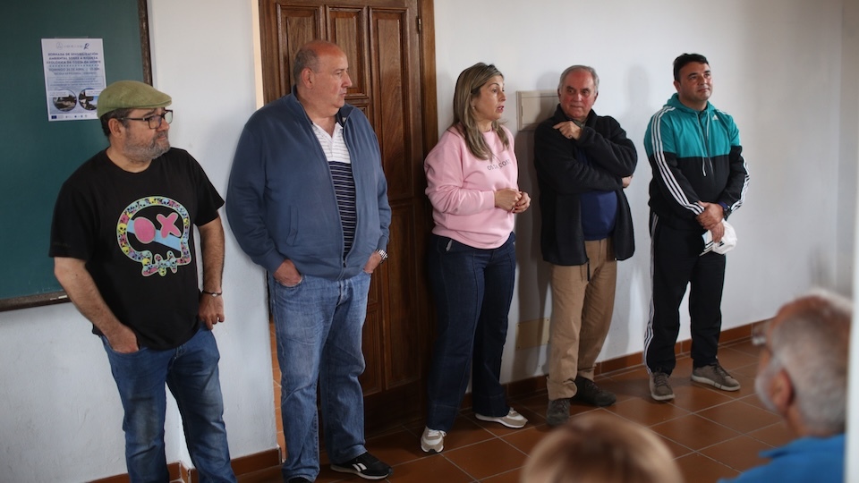 Autoridades na Casa de Pasarela