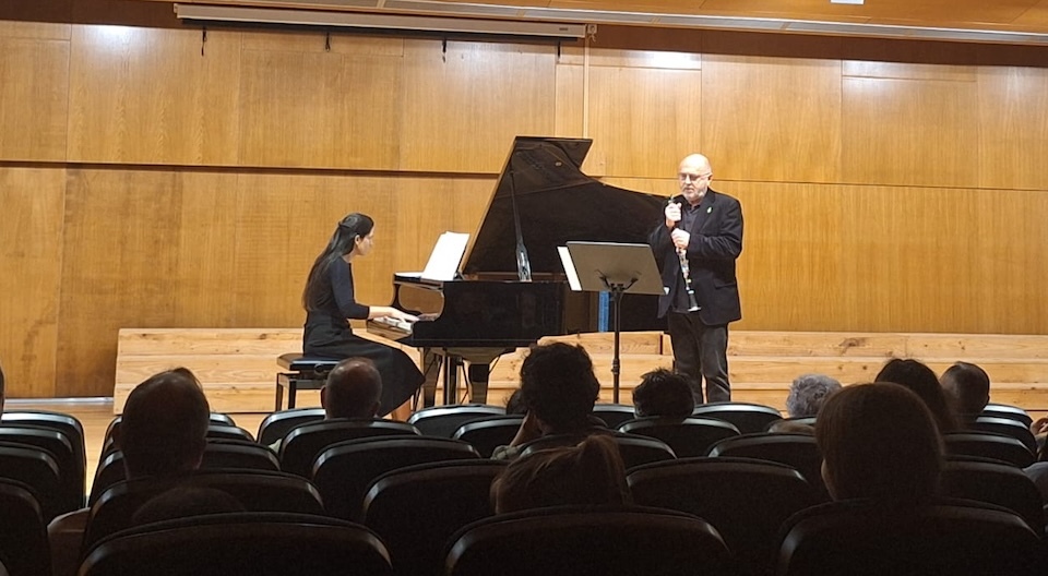 Alumnado do IES Parga Pondal de intercambio musical