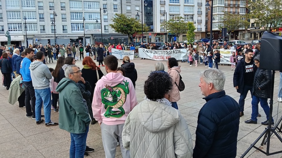 Manifestacion 6M polo ensino publico de calidade en Cee 4