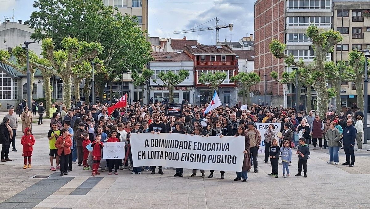 Manifestacion ensino 6m_carballo_
