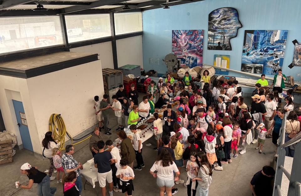 Andaina solidaria coa AECC CEIP Vilarmide Muxia 6