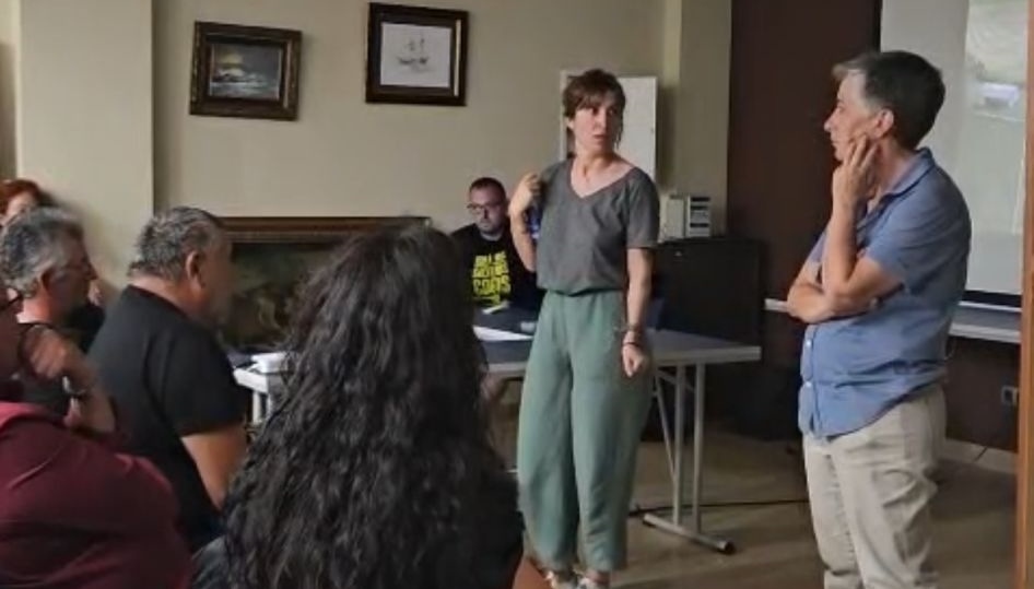 Isabel Segura coa Plataforma Mina de Coens