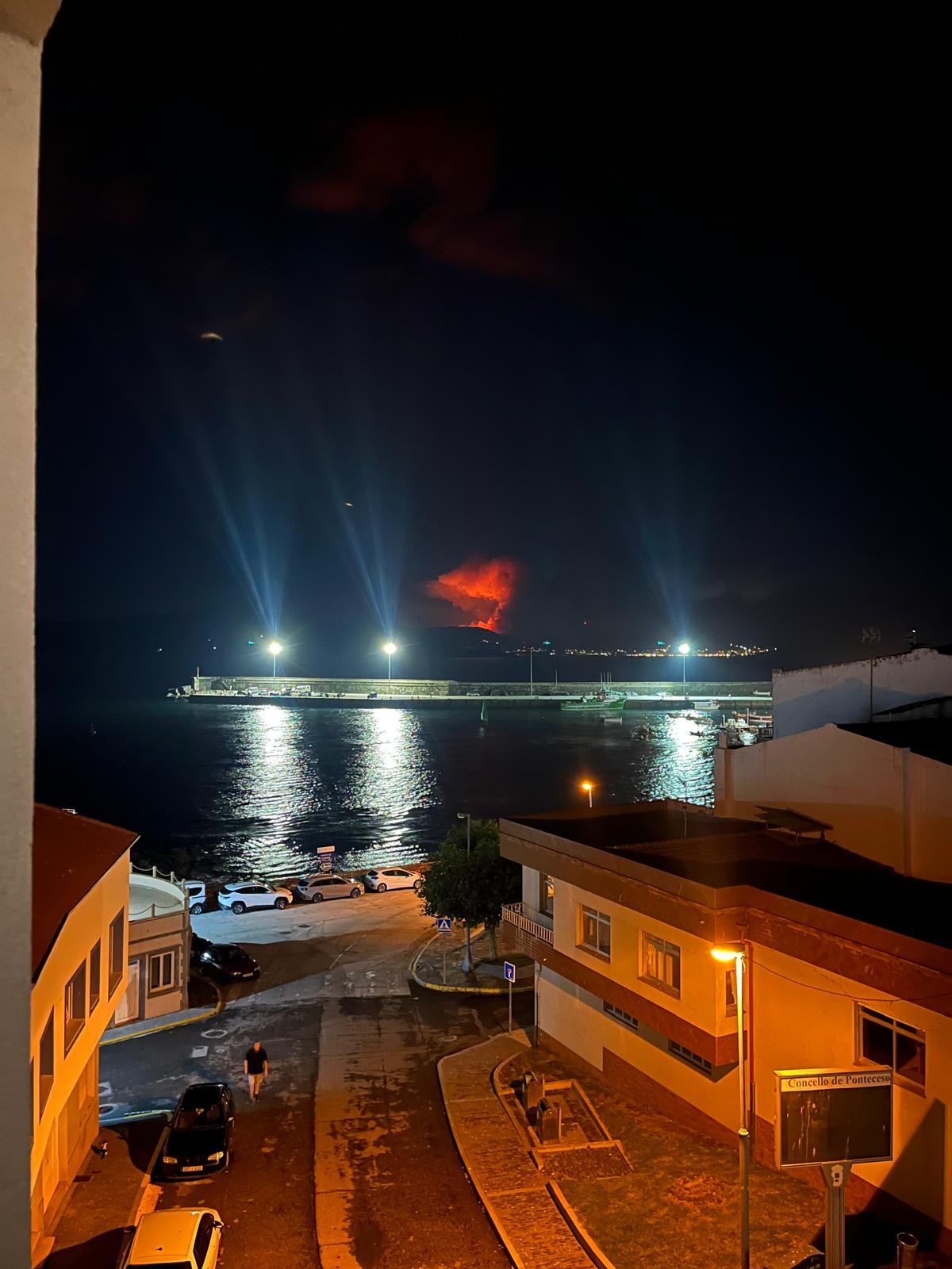 Incendio de Traba dende Corme